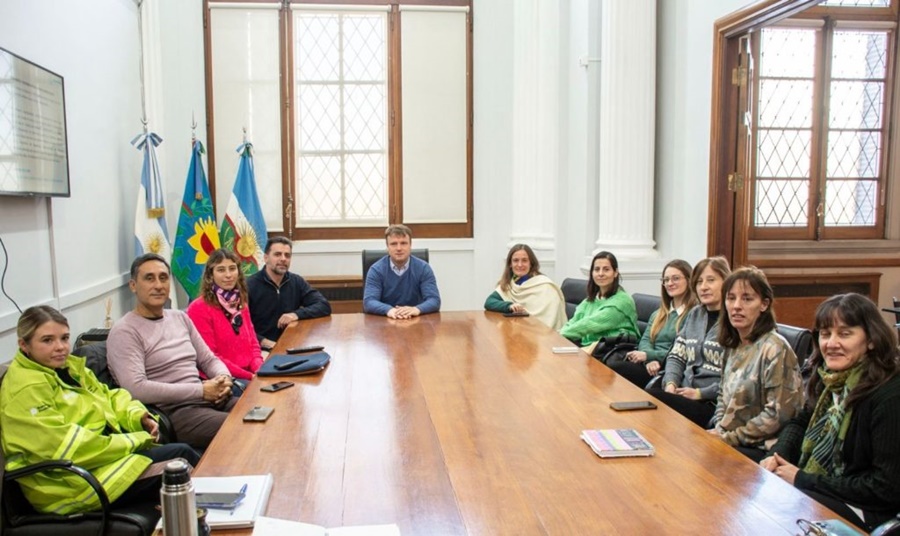 Wesner encabezó una reunión
