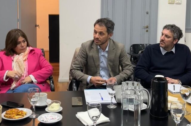 Martín Endere se reunió