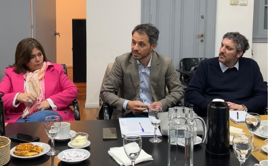 Martín Endere se reunió