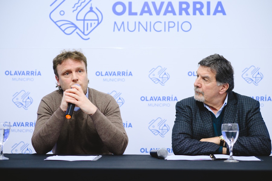 Wesner y Alberto Sileoni