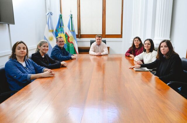 Wesner comunicó la continuidad
