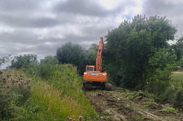 Continúan realizando importantes obras