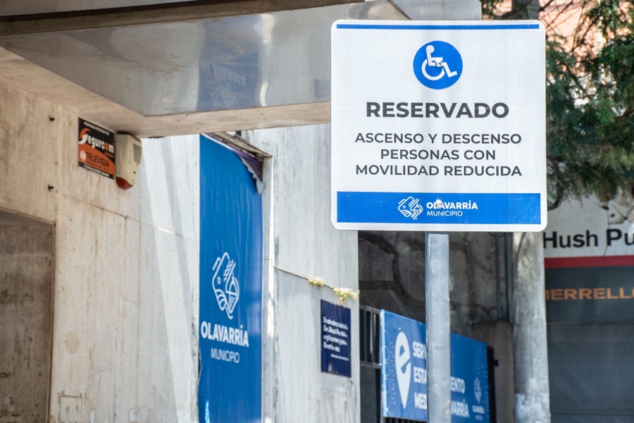 Instalación de cartelería de