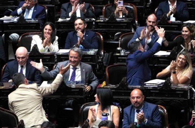 Suspensión de las PASO