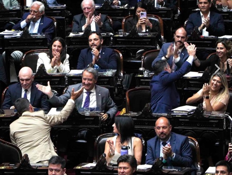 Suspensión de las PASO