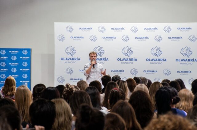 Wesner presentó un informe