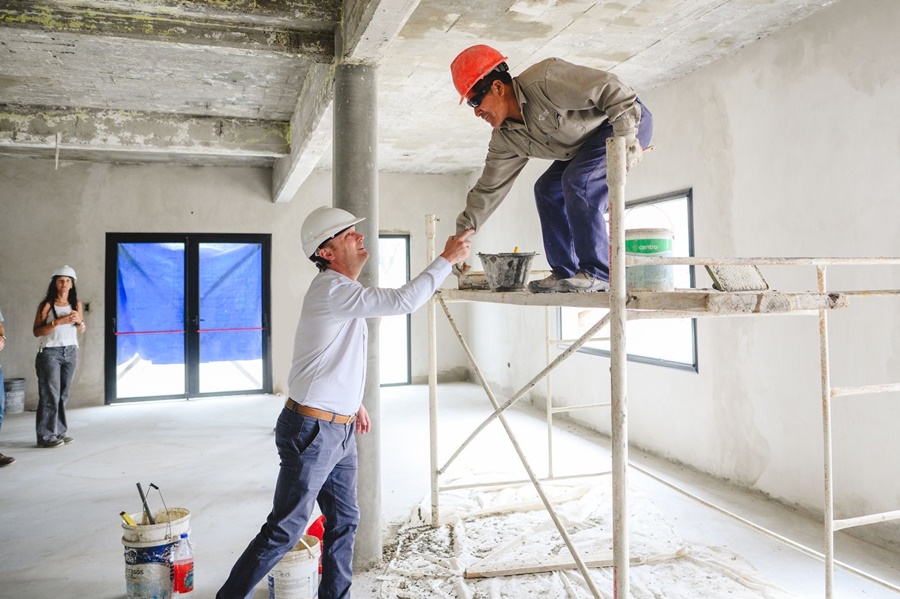 Wesner recorrió la construcción