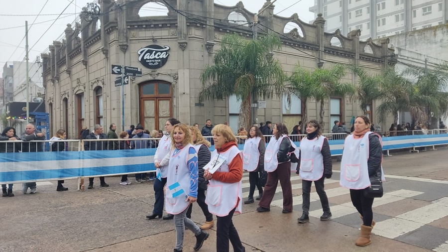 Desfile 25