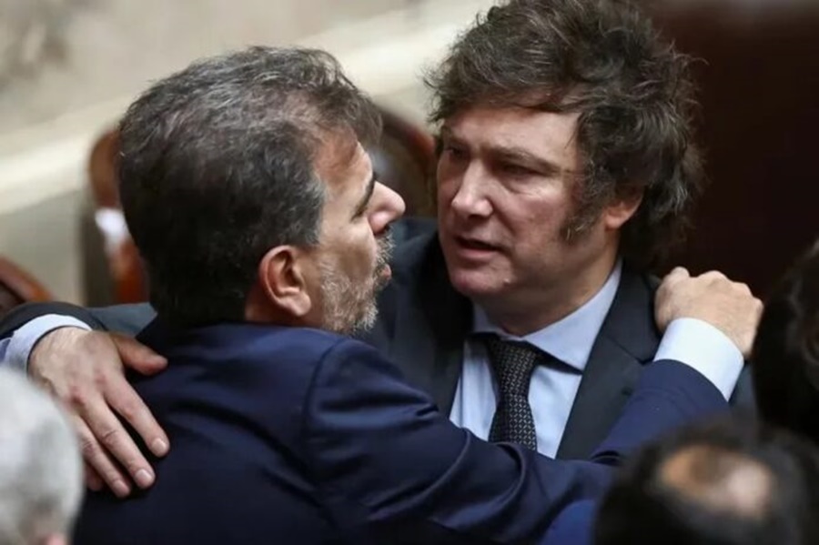 Lla y pro avanzan