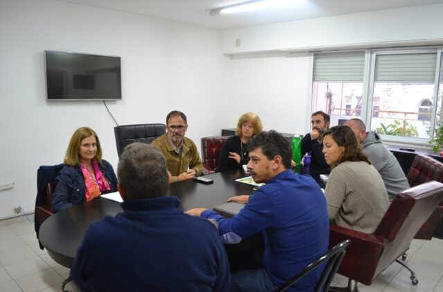 Se conformó la mesa