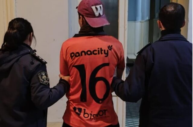 Detención por disturbios en