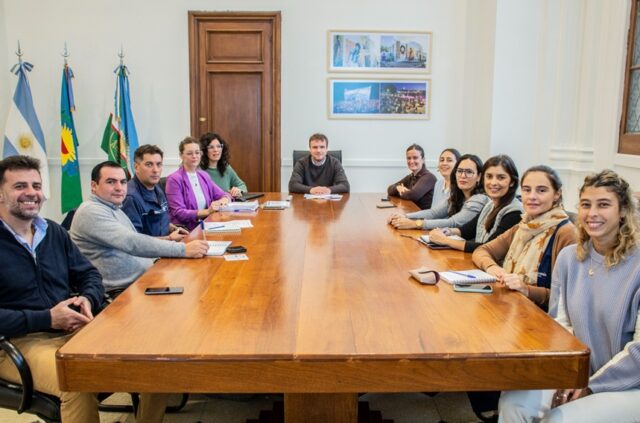 Llevan adelante un programa