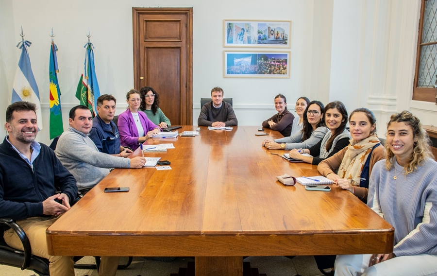 Llevan adelante un programa