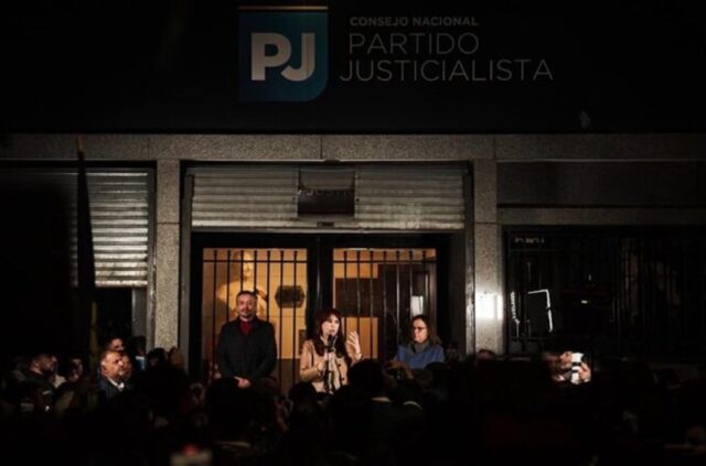 Polarización y grieta a