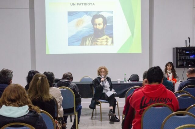 Se realizó la charla