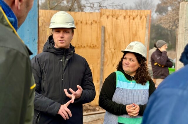 Wesner visitó la obra