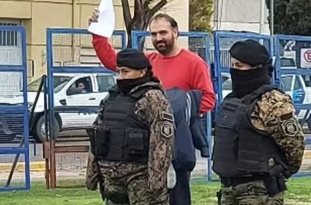 Liberaron a las tres