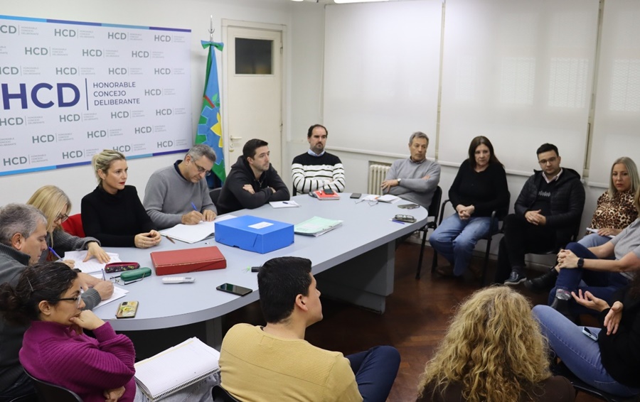 Nueva reunión por el