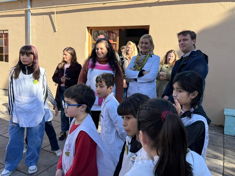 Wesner visitó la escuela