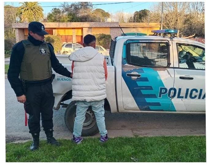 Policiawes