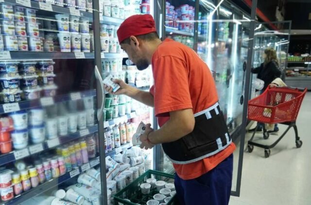 Comercios ya reciben listas
