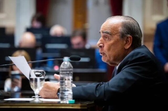 Guillermo francos