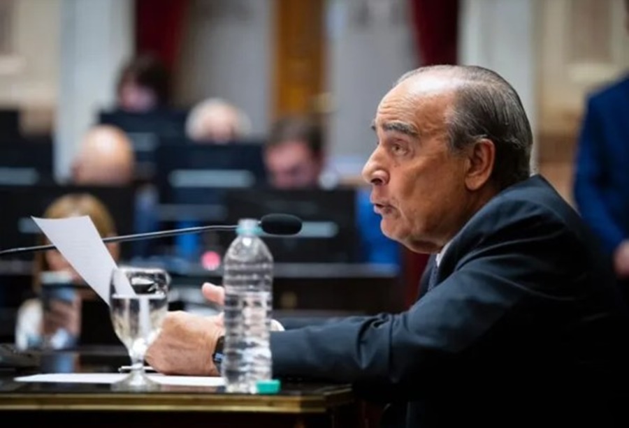Guillermo francos