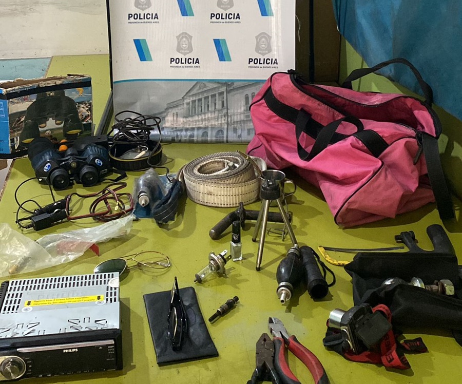 Recuperan objetos sustraidos de