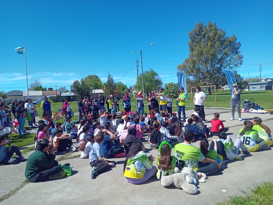 Con buena convocatoria se