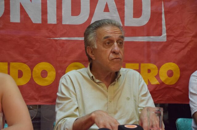 Néstor Pitrola llama a