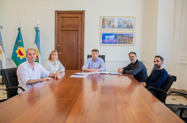 Otra empresa de transportes