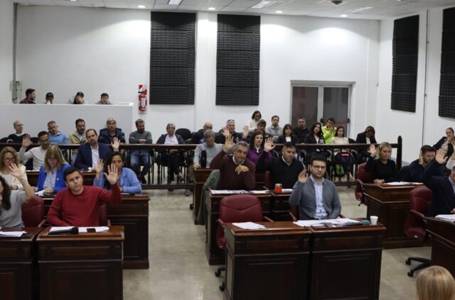 Tensión institucional