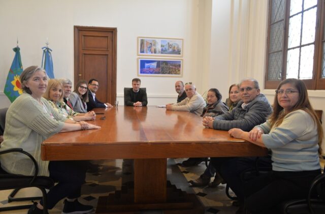 Wesner recibió a autoridades