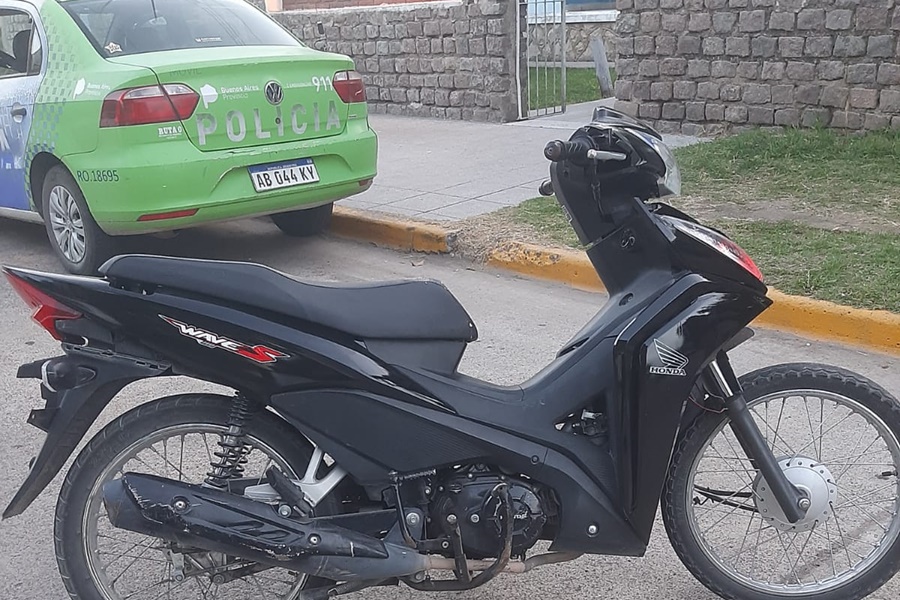 Recuperan una moto robada