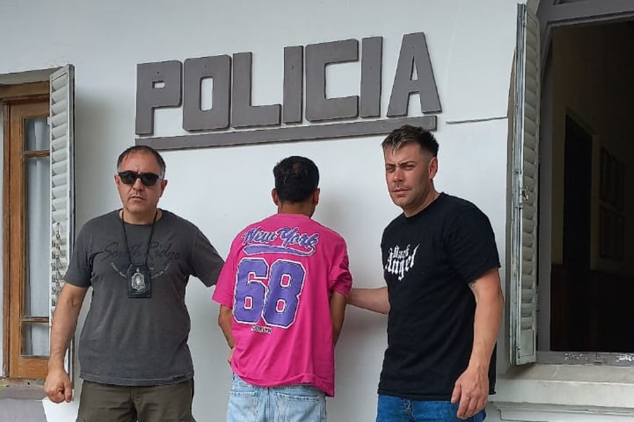 Detienen a un hombre