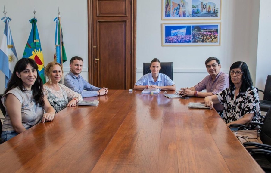 El Municipio y Colegios