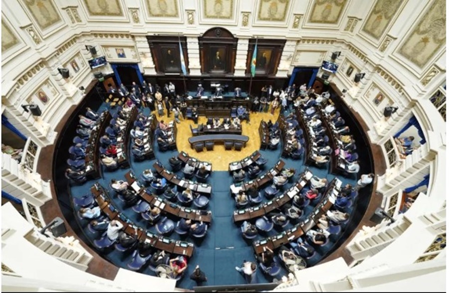 Fuerte tensión en Diputados