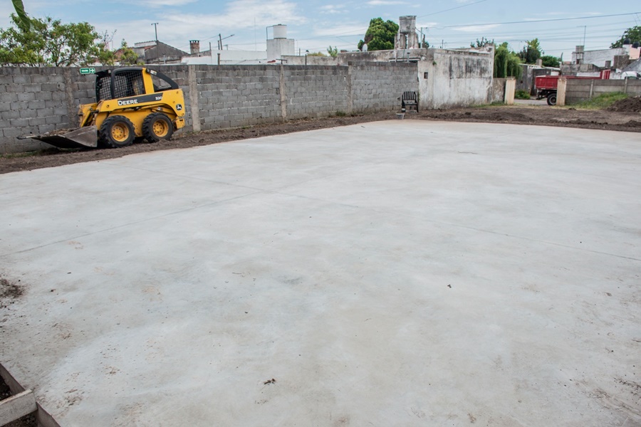 Avanzan con obras de
