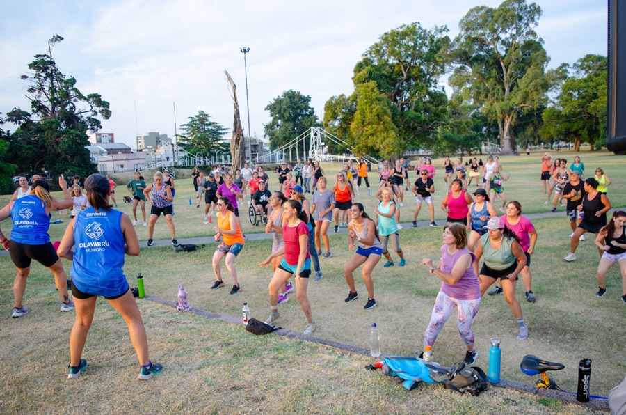 Gimnasia en los Parques