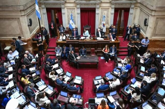 El Senado debate la