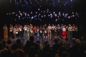 A sala llena el