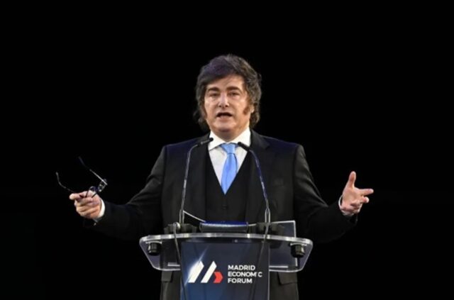 Milei celebró la baja