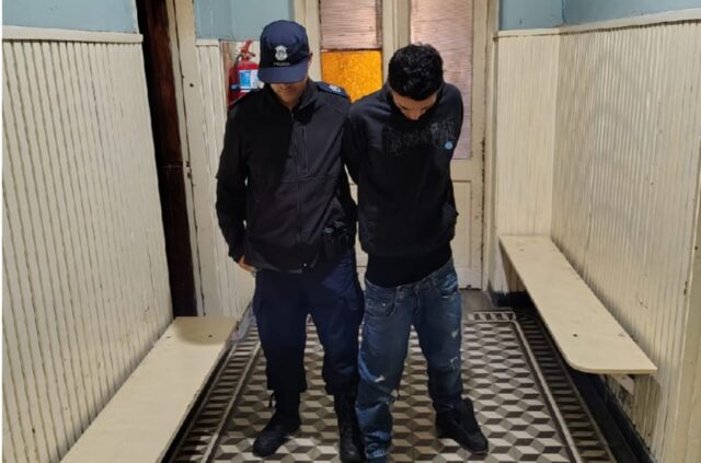 Joven detenido por disturbios
