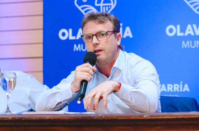 Wesner en la apertura