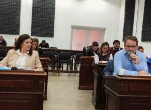Tensión en el HCD