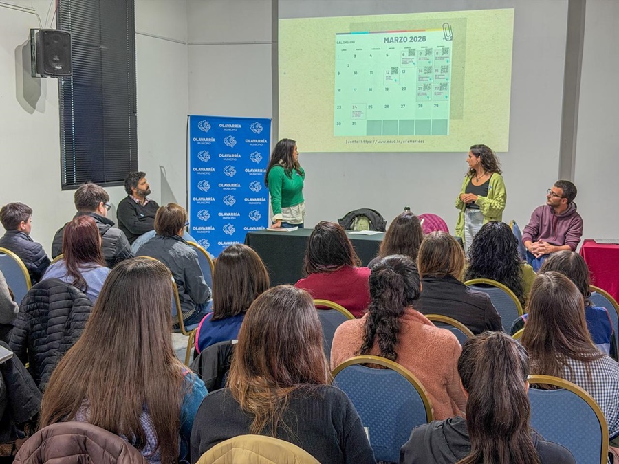 A auditorio completo se