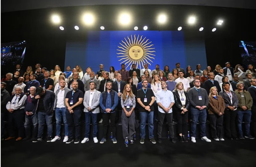 El peronismo lanzó una