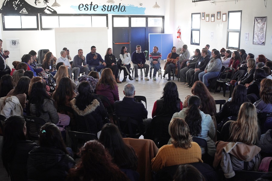 Equipos de hogares convivenciales