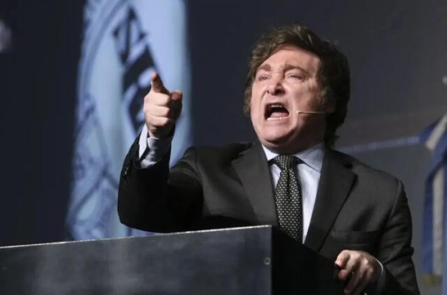 Javier Milei viaja a