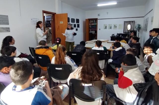 Estudiantes de la Escuela